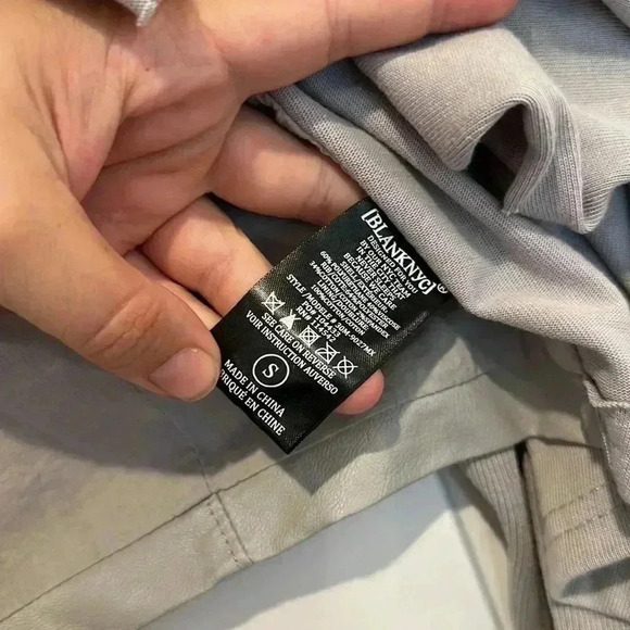 BlankNYC Gray Faux Leather Knit, Asymmetrical Zip Jacket Sz S - Picture 6 of 7